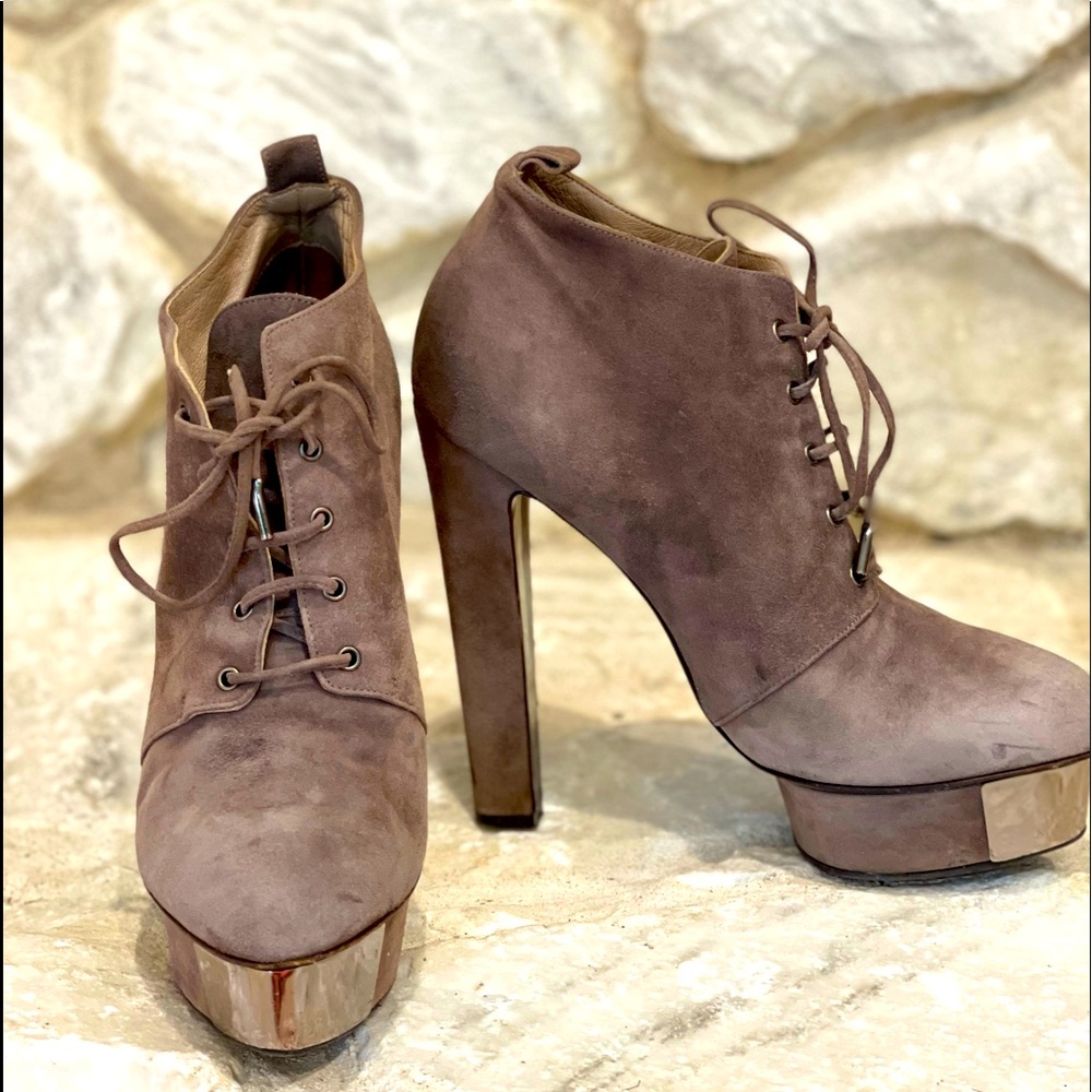 Italian Le Silla Booties, size 8.5, rich grey. Last price $98